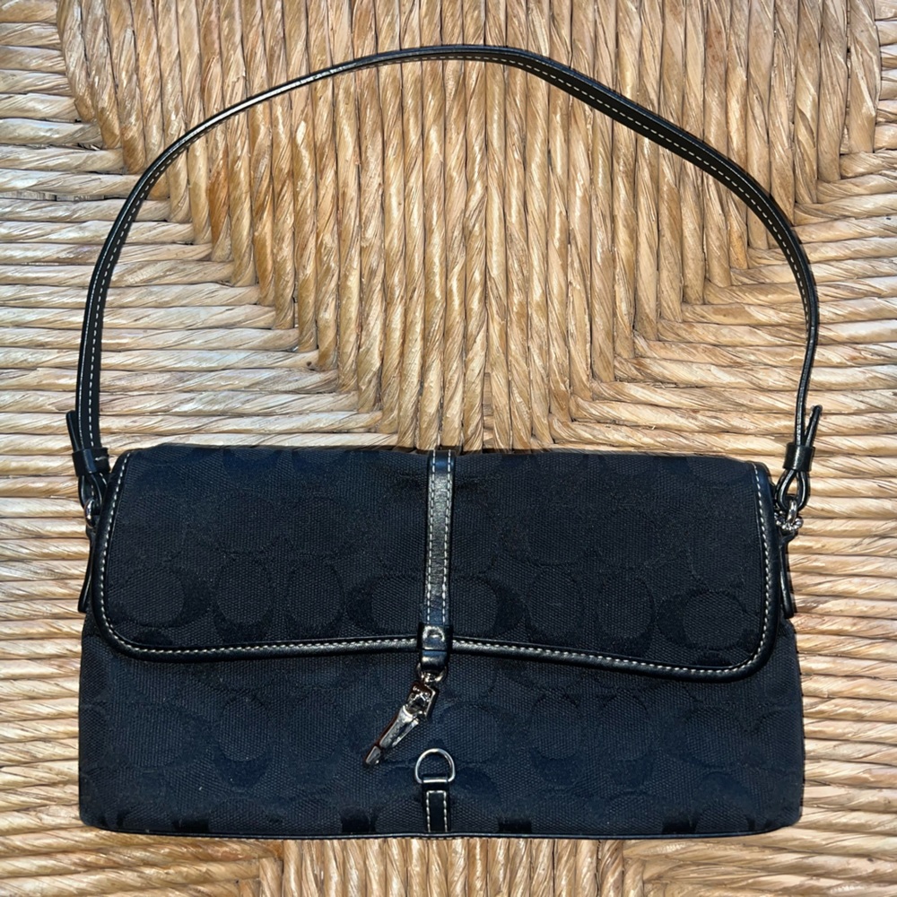👜 COACH Purse